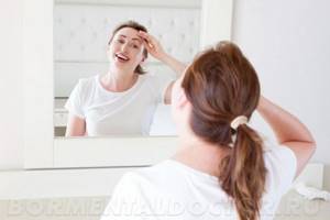 1206802420 - How to remove wrinkles on the forehead