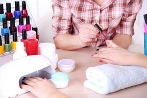what is shellac nail polish