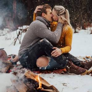 Чтобы научиться целоваться зимой понадобиться бальзам для губ