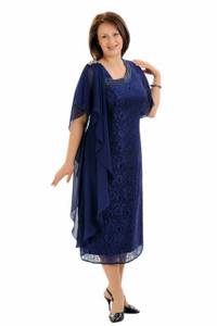 styles of dresses for women 50 years old Made of guipure