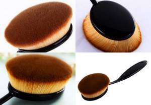What is the name of the foundation brush, see our article