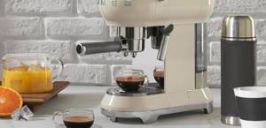 How does a pod coffee machine work?