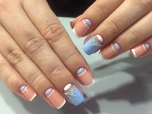 Combined moon manicure and French manicure