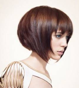 Short women&#39;s haircuts for thick, curly hair. Photo 