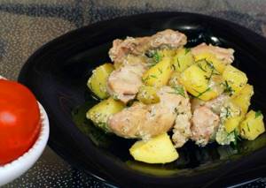 Chicken breast with potatoes in a slow cooker