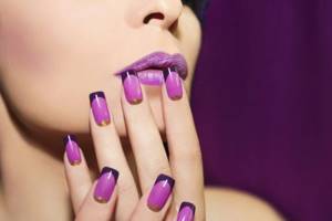 purple nail polish is in fashion in the summer season