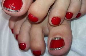 Lunar French red pedicure