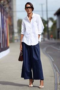 Minimalist look with culottes
