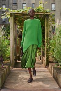 Модная юбка весна-лето 2021 из коллекции Michael Kors Collection