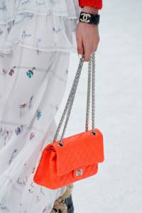 Fashionable colors of bags. Collection autumn-winter 2019-2020 Chanel 