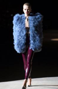 Fashionable fur coats 2021-2022: main trends photo No. 12