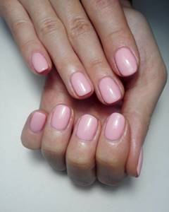 soft pink manicure