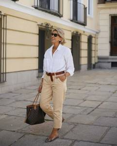 Looks with summer pants for women over 50