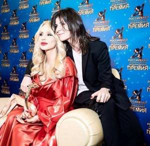 From whom did Svetlana Loboda actually give birth to a daughter: the latest rumors and discussions on the Internet
