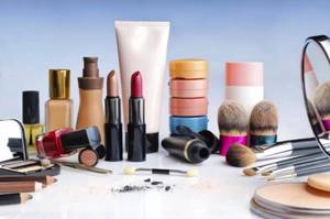 Responsibility of developers and potential harm of cosmetics