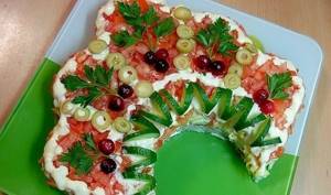 Spicy and original salad “Russian Beauty”