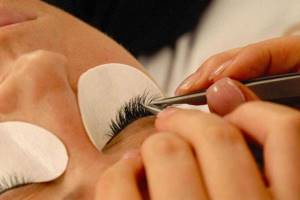 benefits of eyelash extensions