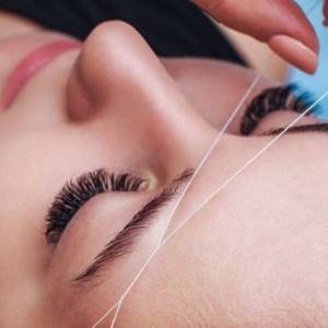 Eyebrow threading procedure
