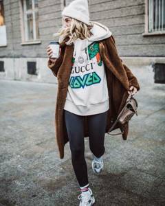 What to wear with winter women&#39;s sneakers photo ideas_4