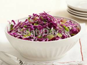 Red cabbage salad with pickles and apples