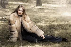 The most fashionable styles of women&#39;s fur coats 2018-2019