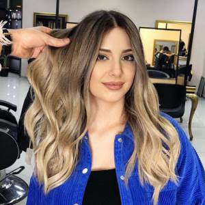 Soft Bronde Ombre for long hair