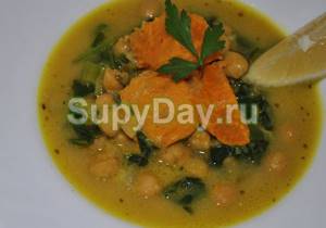 Chickpea and spinach soup