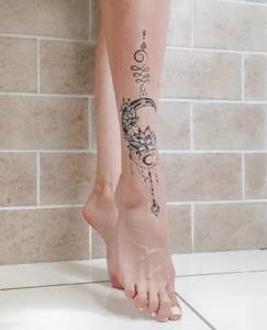 tattoos on legs