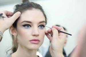 New Year&#39;s makeup trends 2021 (photo)