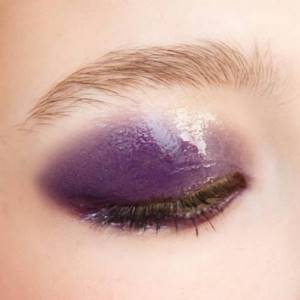 Shadows with the effect of wet eyelids. Makeup with the effect of wet eyelids: 3 options 