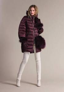 Top ideas for looks with down jackets and down jackets 2021-2022: new items in the photo