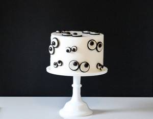 Halloween cake. How to decorate a Halloween cake: photos, videos and ideas 