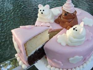 Marshmallow Cake Decorations