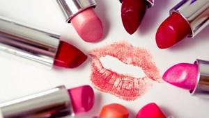 Lipstick options for brunette makeup