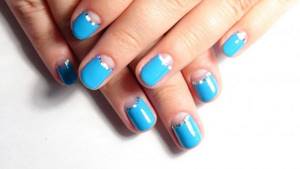 Bright blue moon manicure
