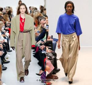 Women&#39;s trousers spring-summer 2021 - Wide baggy beige trousers
